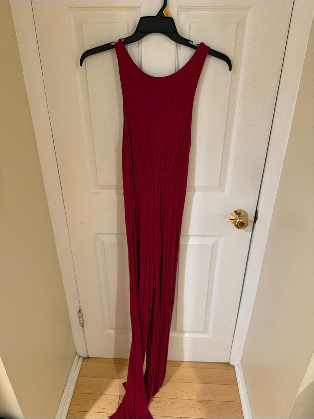 Bar III Sleeveless Wine-Red V-Neck Jumpsuit with Gathered Waist - Picture 4 of 4
